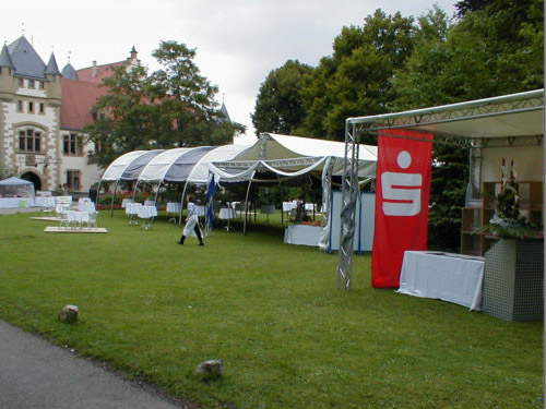 Zelte,berdachung,Sthle,Tische,Bhne,Oldtimerverleih, Buffet und Dekoration