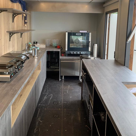 Verkaufscontainer, Container Umbauten, Gastrogeräte, Transportservice, Dämmung, Unterkonstruktion